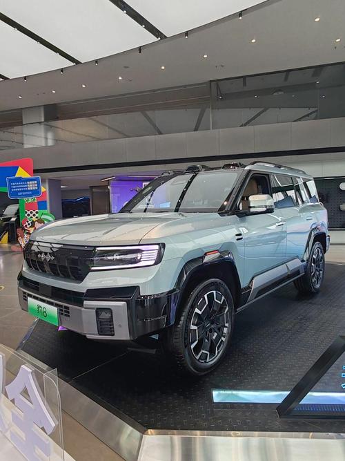 东莞58比亚迪方程豹硬派越野的爆款，英菲尼迪35周年与你共成长